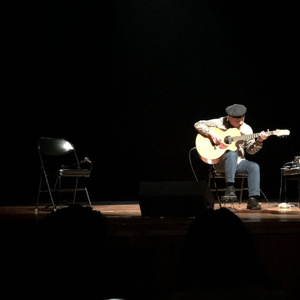 亚洲成本人片在线观看
