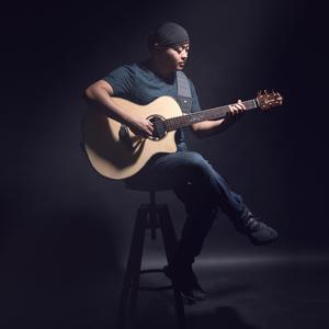 亚洲成本人片在线观看
