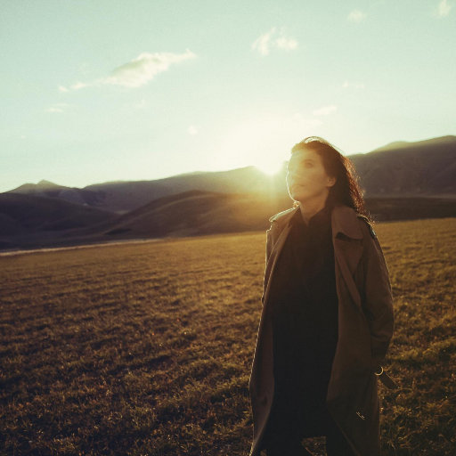 亚洲成本人片在线观看
